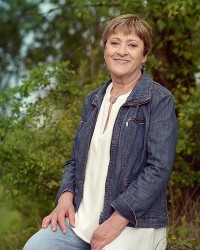 Pluh�r M�rta k�pvisel�